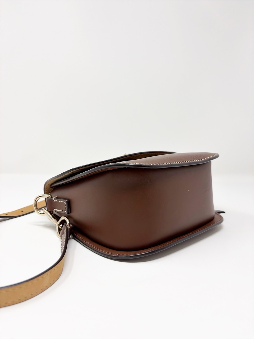 Dooney & Bourke Brown Leather Saddle Shoulder or Crossbody Bag - Picture 4 of 6